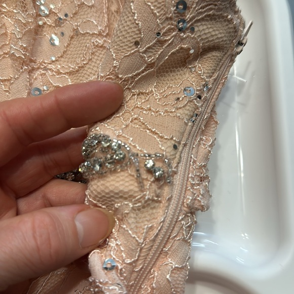 Strapless Formal, Prom, Wedding DRESS~size 7 (see measurements) - Picture 8 of 8